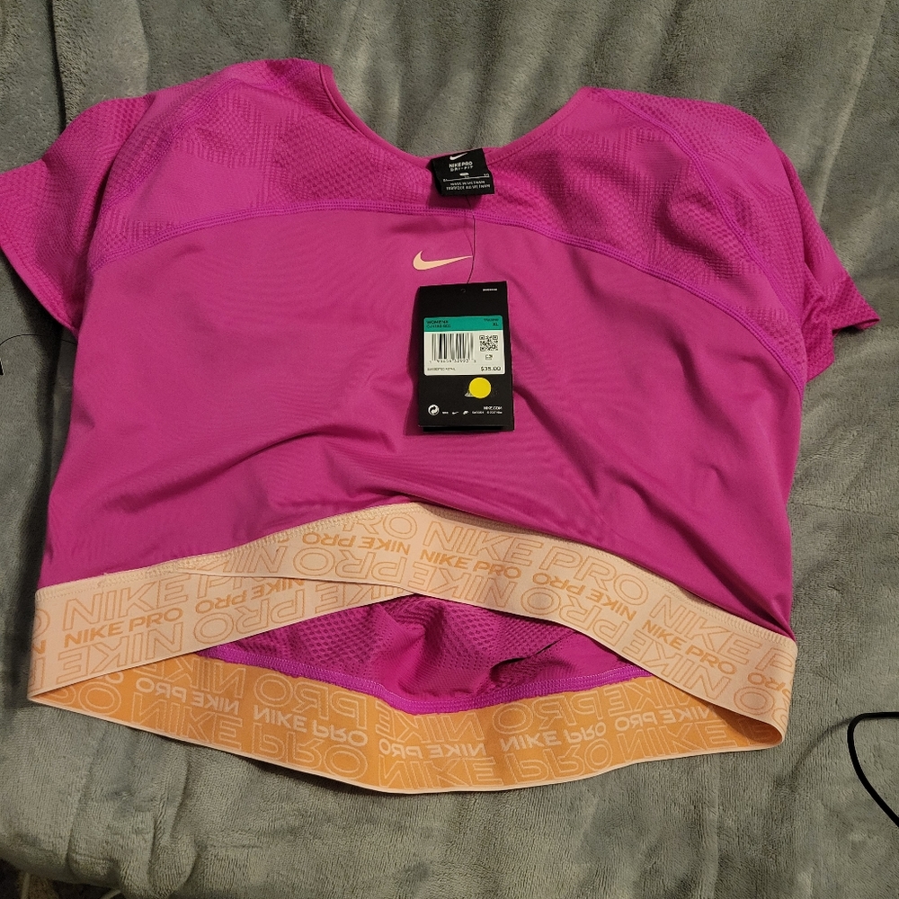 Nike dri training crop top